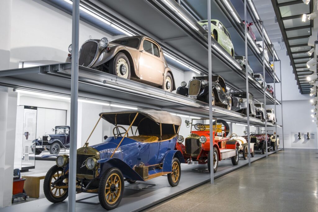 Historické automobily k vidění v MUZEU Škoda v Mladé Boleslavi