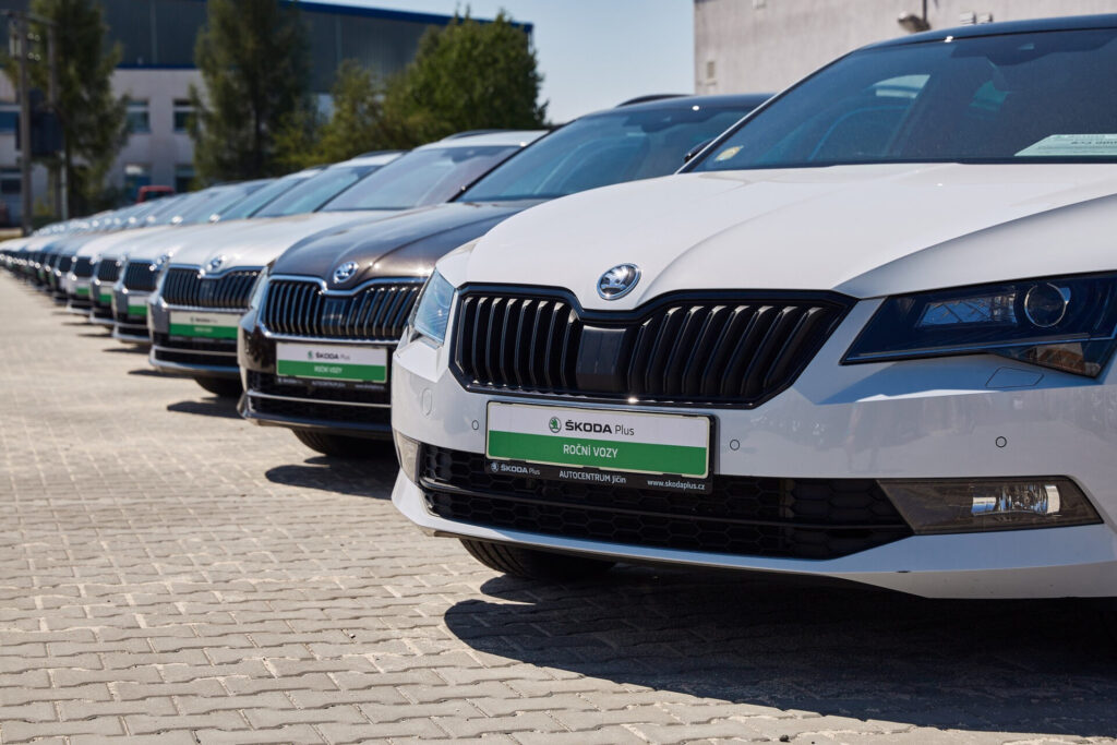 Skladové vozy Škoda Plus