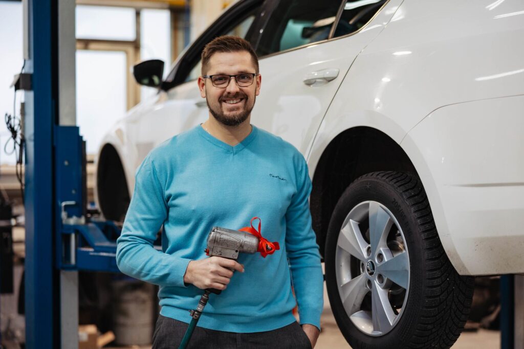 Vedoucí servisu Škoda, VW, SEAT – Petr Přibyl
